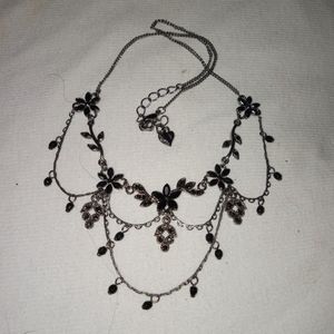 **2 for $20**Vintage Fashion floral black stone adjustable choker